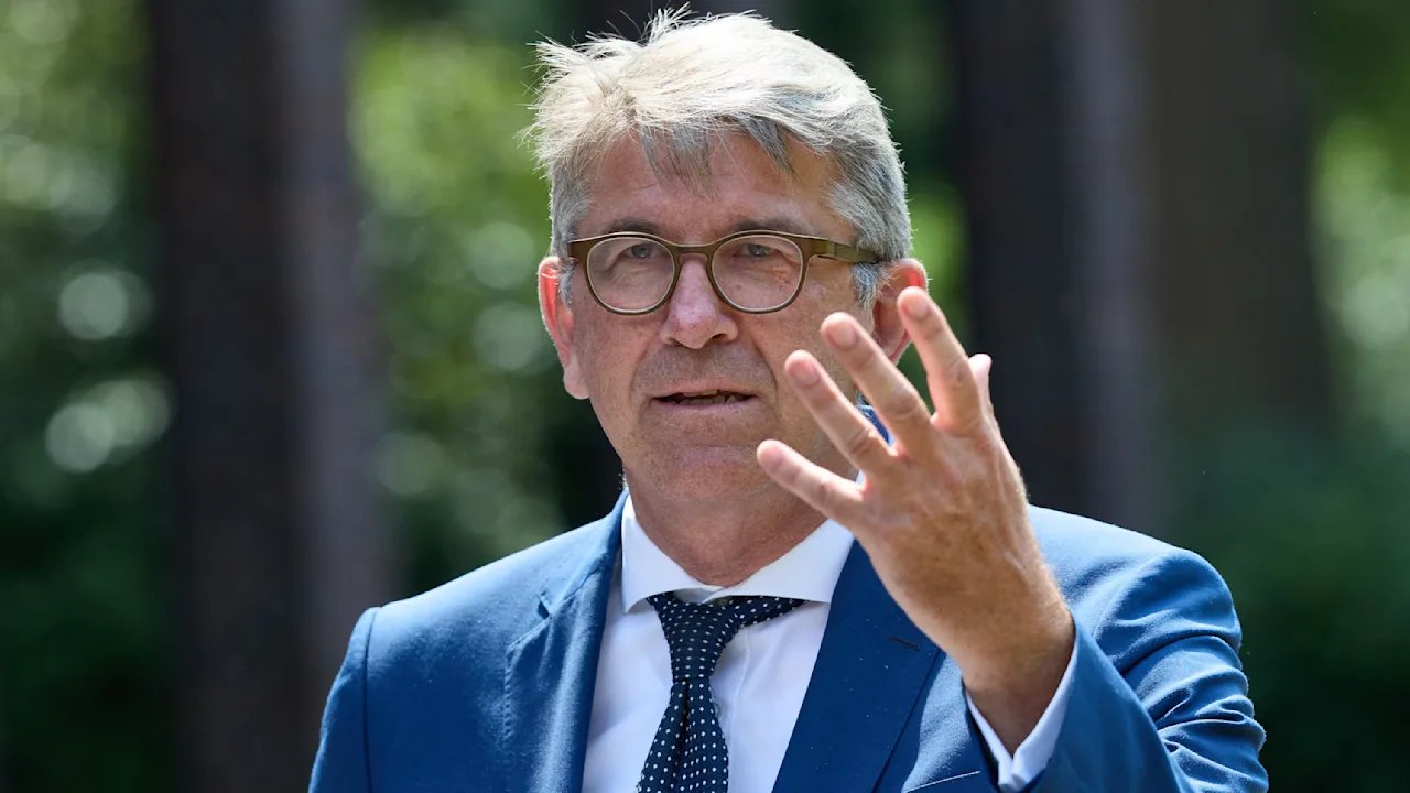 Empörung über Kanzleramts-Vorstoß zu ZDF-Verkauf und ARD-Umbau