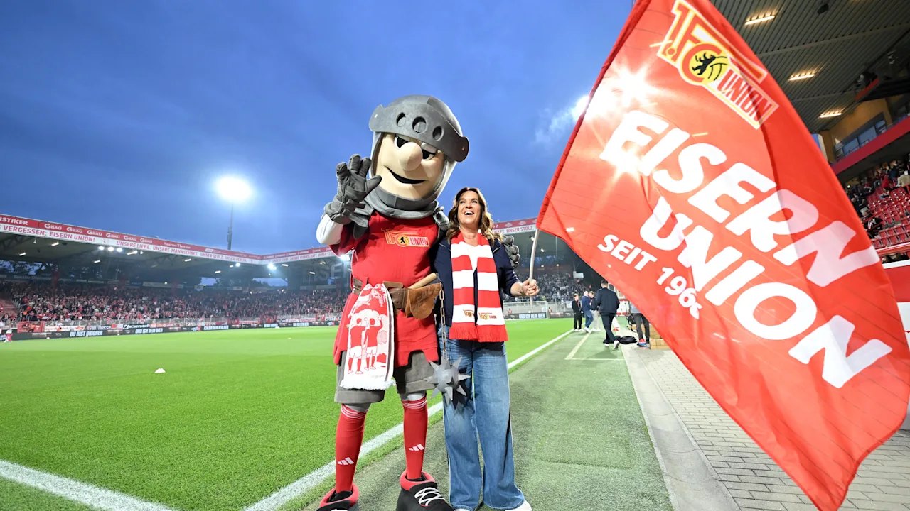 Katarina Witt bei Union Berlin: Erster Besuch und Spende