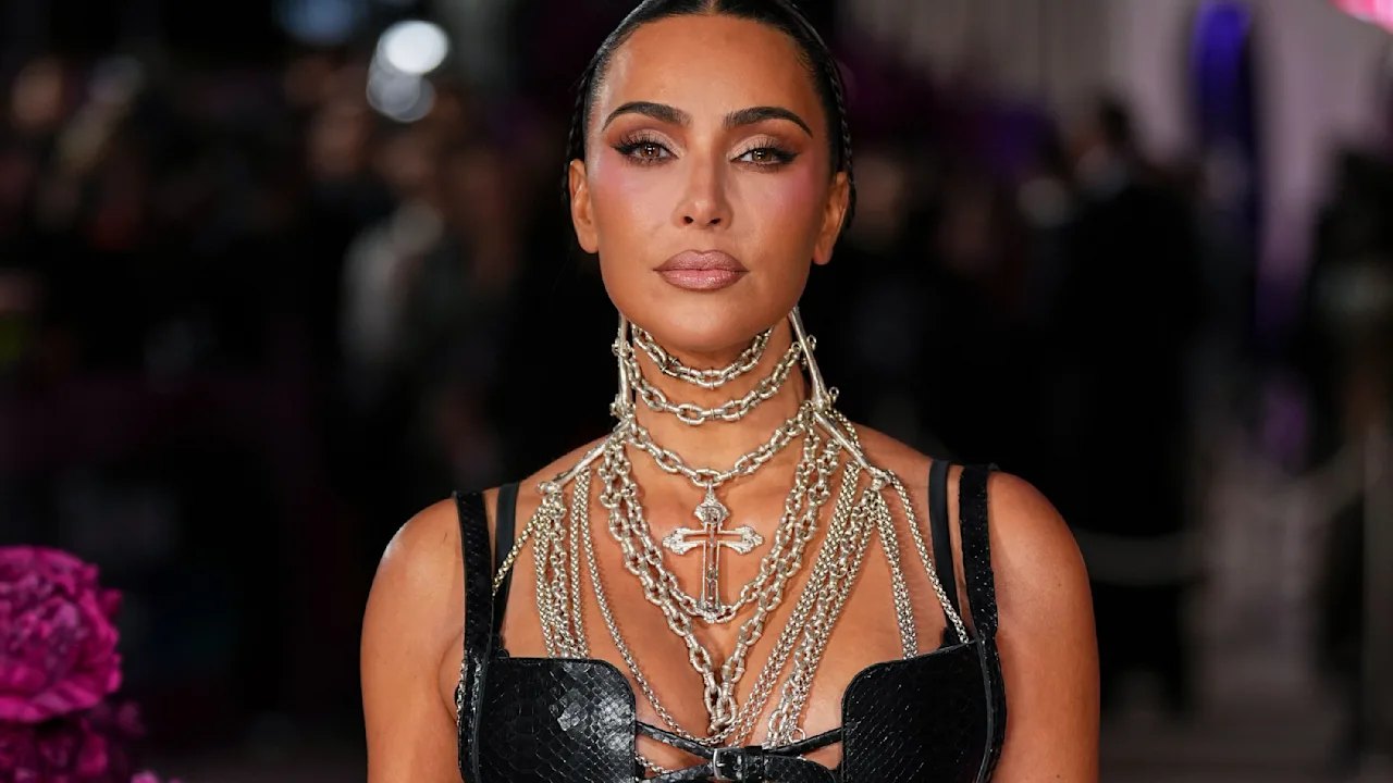 Kim Kardashian: Nach Millionen-Raub in Paris bekommt sie einen Euro