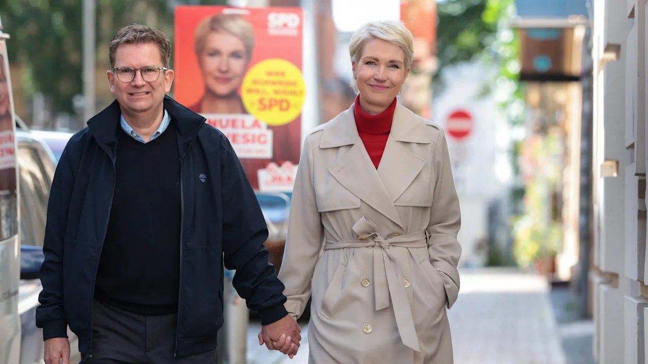 Schwesig (SPD) und Holm (AfD) stimmen ab