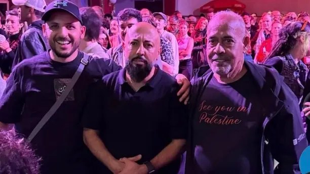 Terror-Unterstützer feiert auf Linken-Wahlparty in Berlin