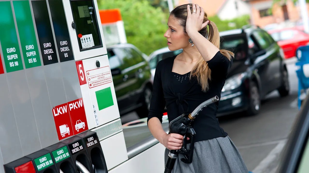 Sprit bis zu 74 Cent teurer – so senken Sie jetzt Ihre Kosten