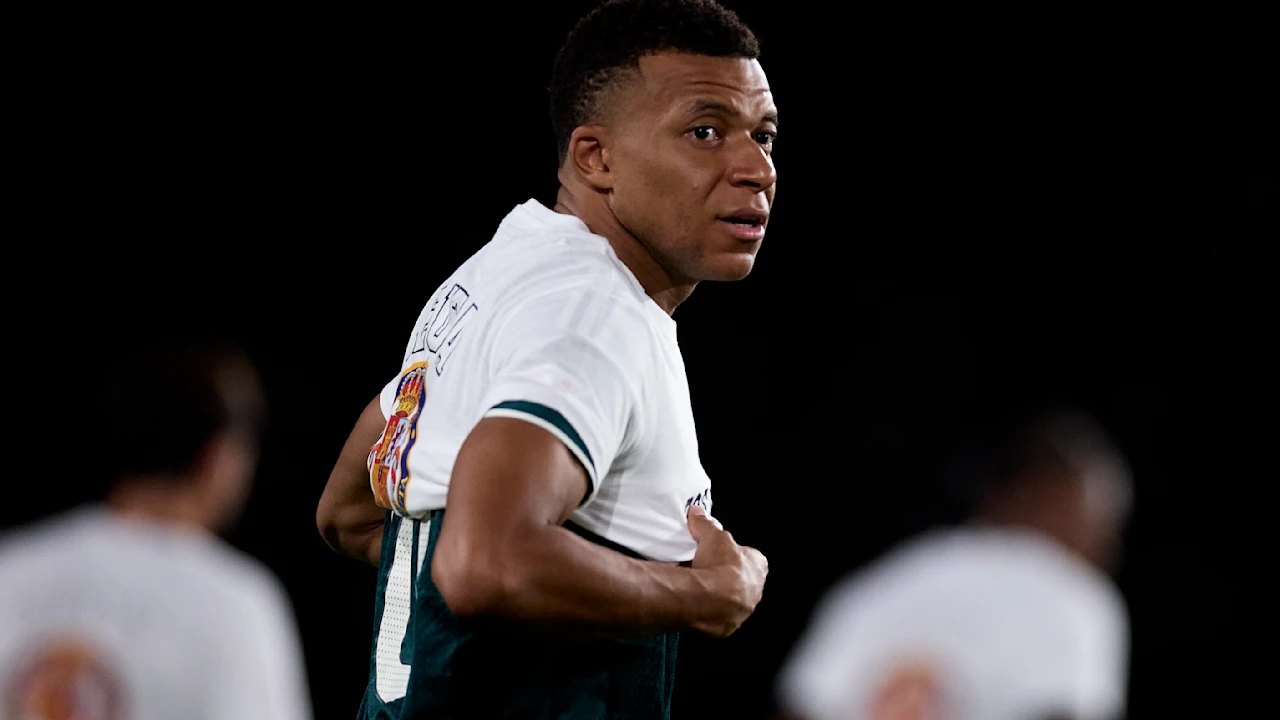 Riesen-Wirbel: Kylian Mbappé und Vinicius wollen Ceuta-Shirts nicht zeigen